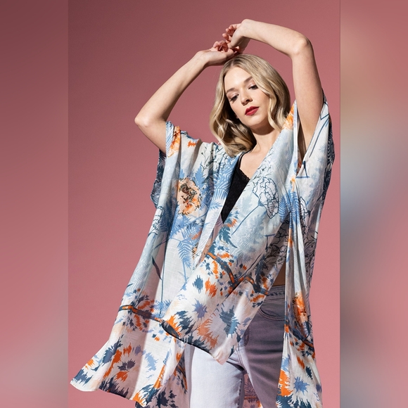 Flower Tree Print Kimono - Subtle Colors - Elegant & Breezy - Lightweight - Picture 7 of 7